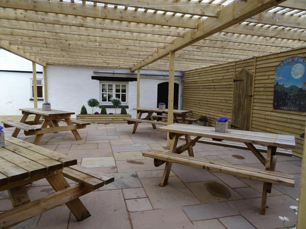 Garway Moon Inn Eksteriør billede